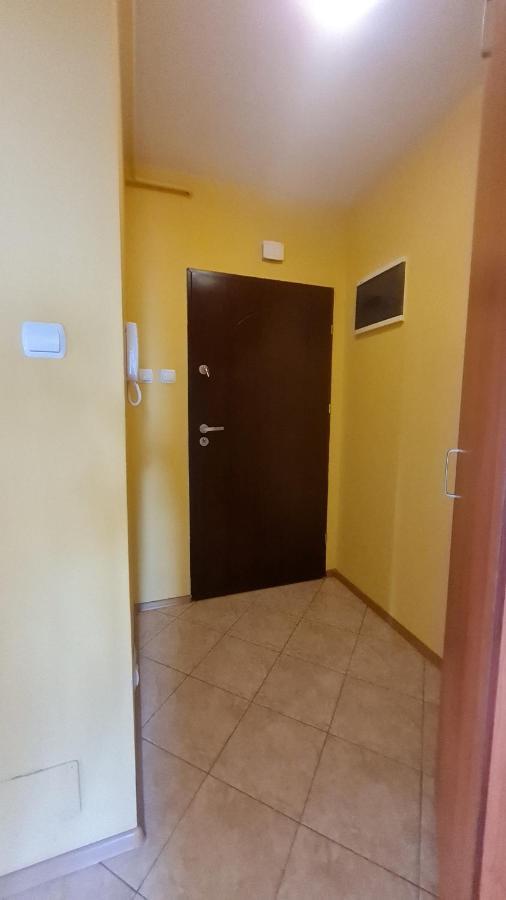 Apartament Dla Dwojga Krasnik Apartamento Exterior foto